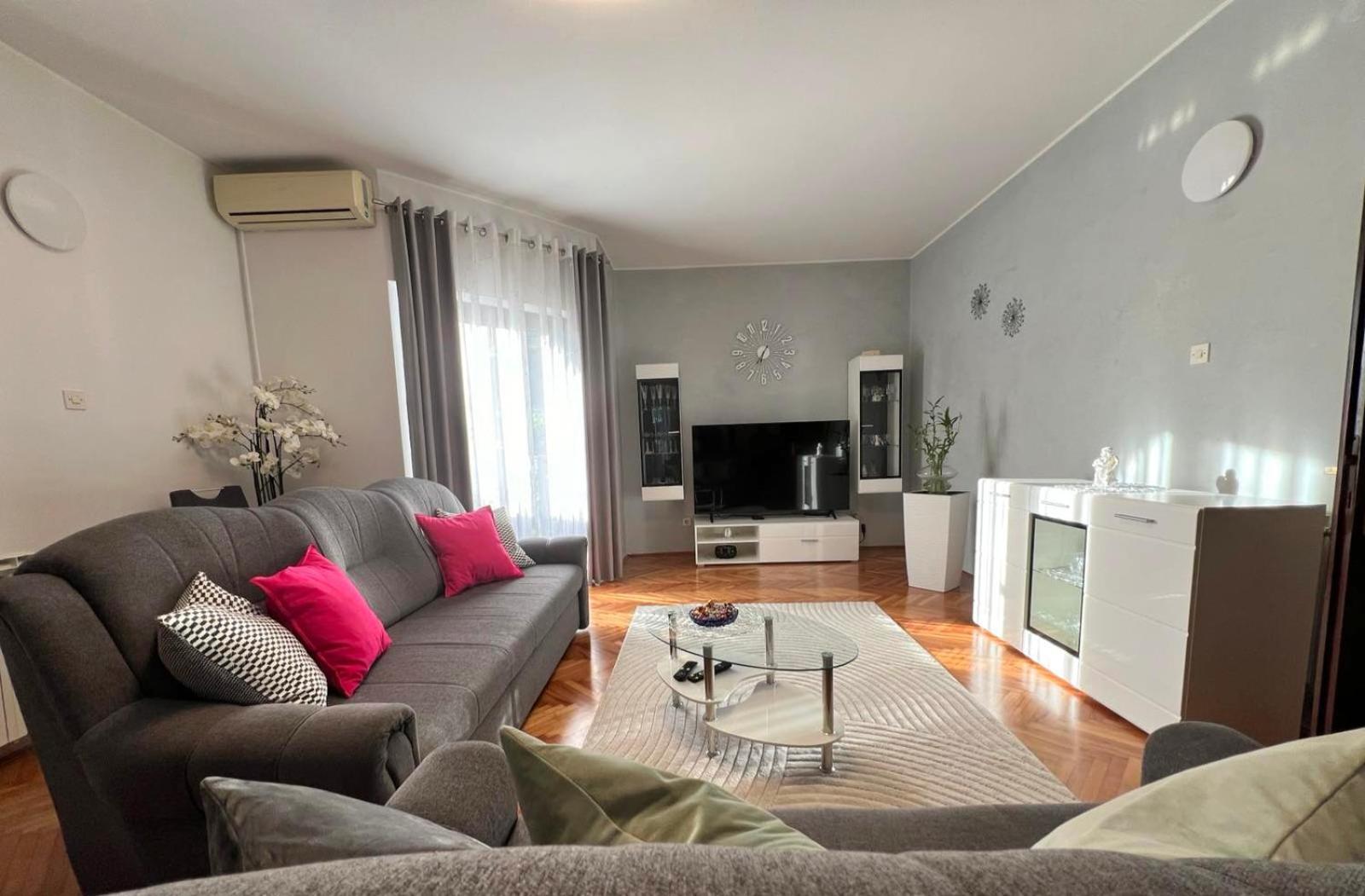 Apartment Tigo - 2 Bedrooms, 2 Bathrooms, Terrace And Big Garden Фажана Екстер'єр фото